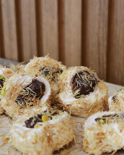 Esra Turkish Delight Rolled W Kadaifi & Chocolate 4 Kg - 8.8 Lb